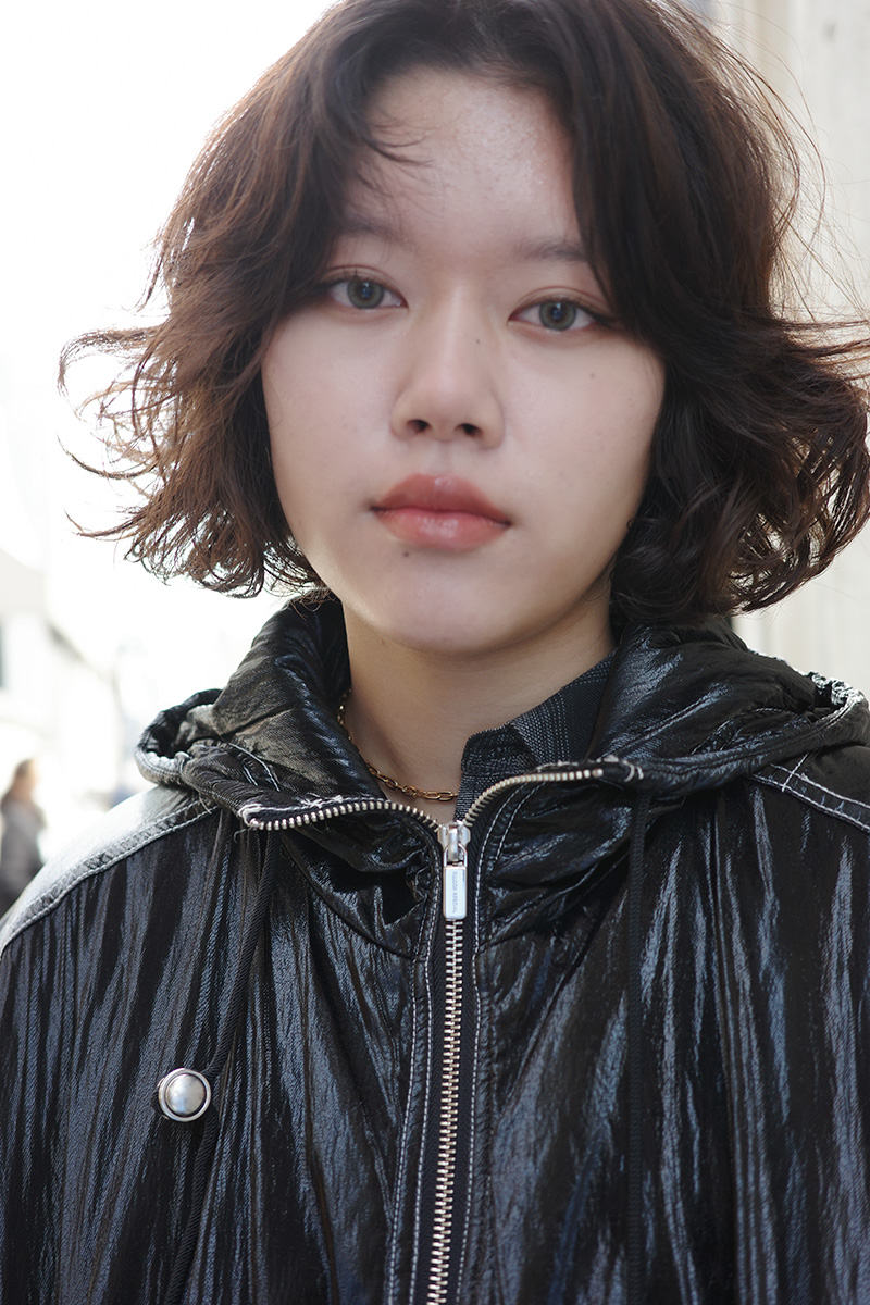 重めボブのモードなパーマヘア